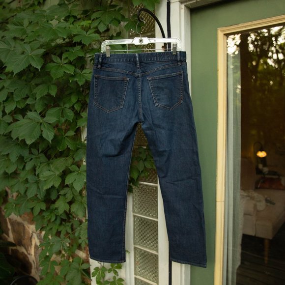Banana Republic Straight Cut Jeans - Picture 5 of 8